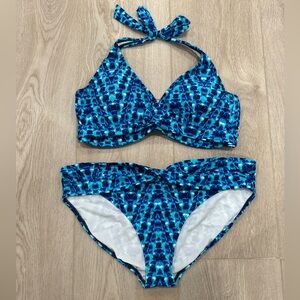 Athleta swim Tara Halter 38 D/DD/Medium Tide bottom XL bikini in Blue Tie Dye